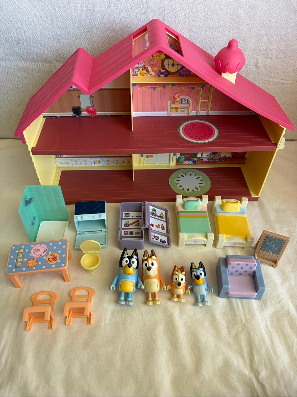 Bluey Celebration Home Playset With 4 Heeler Family Figures